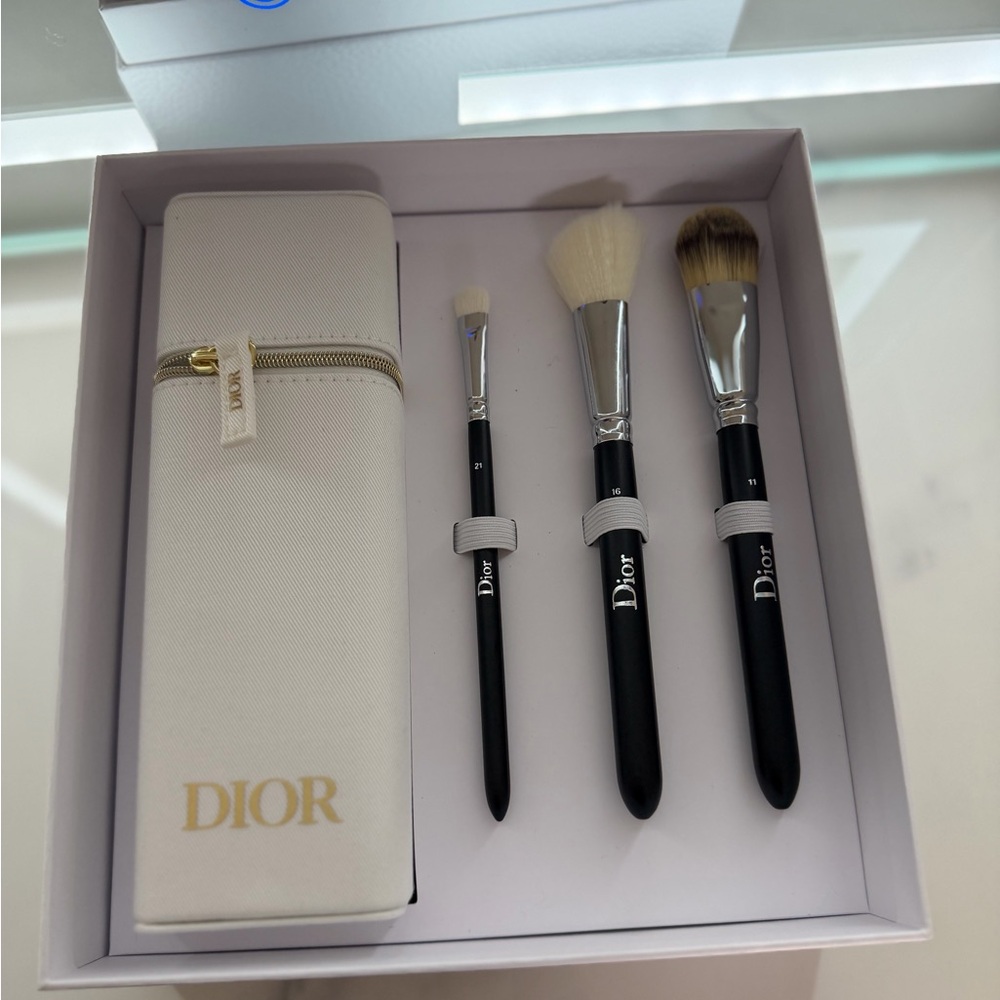 Dior Black and White Brush Set with Gold Accents